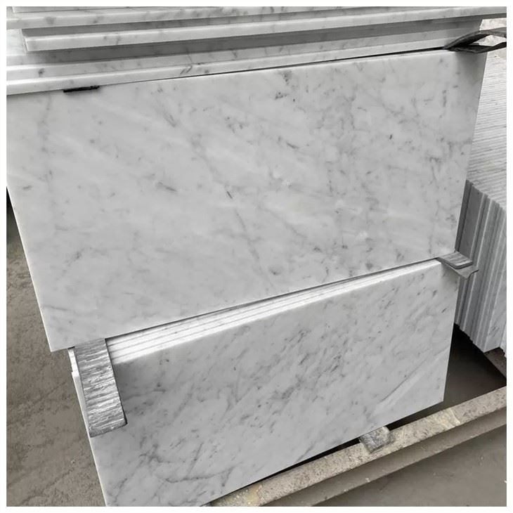 carrara white polished
