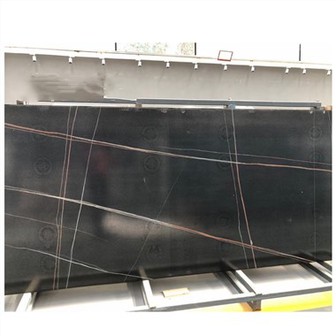 حجر أسود متكلس